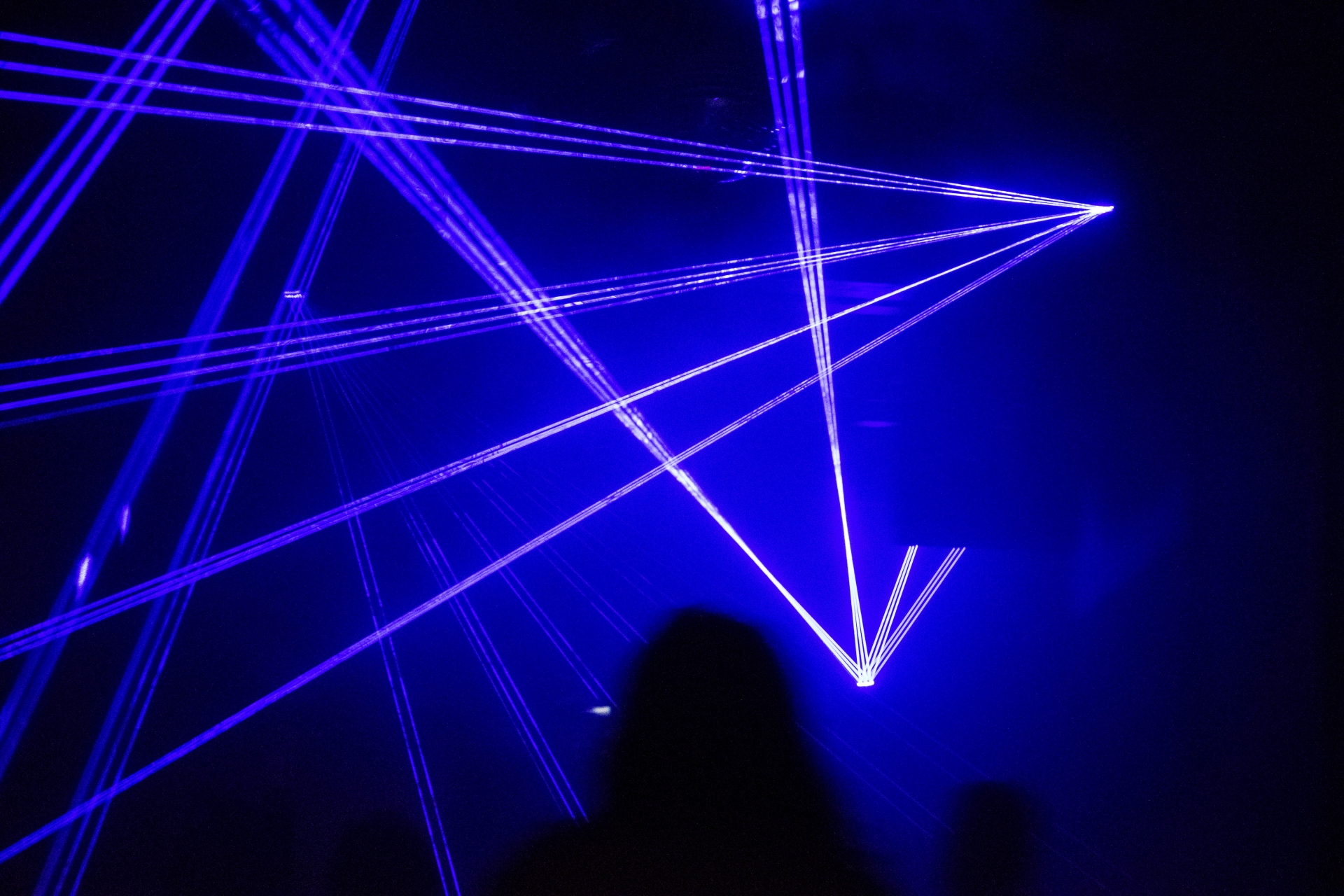 外国人と出会える場所 日本 クラブ